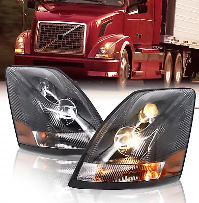 Volvo  04-18 VN/VNL Truck Headlight Headlights Pair Left Right Side W/ All Bulbs • $259.98