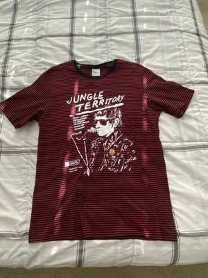 $5 • Buy Zara Red/White Striped Jungle Territory TShirt Size L
