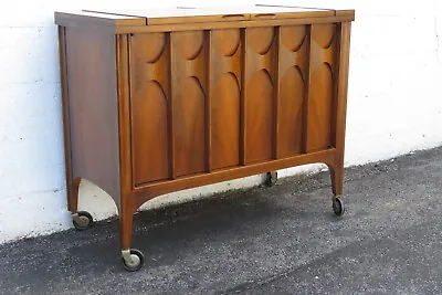 Kent Coffey Perspecta Mid Century Walnut Bar Cart Buffet 5282 • $2525