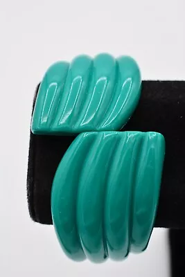 Vintage Bangle Bracelet Lucite Chunky Teal Blue Peacock Scalloped 1980s Bin4 • $22.36