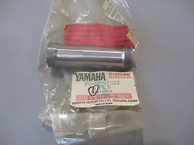 NOS Yamaha OEM Spacer 1986-2003 VMX1200 90560-17322 • $15.69