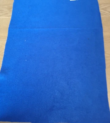 £15.99 • Buy 11 Unused Remnant Pieces Of FELT BLUE Soft Brushed Slight Stretch THICK FABRIC