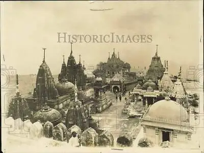 1926 Press Photo Sacred Temple Of The Hindus In The State Of Palitana India • $16.99