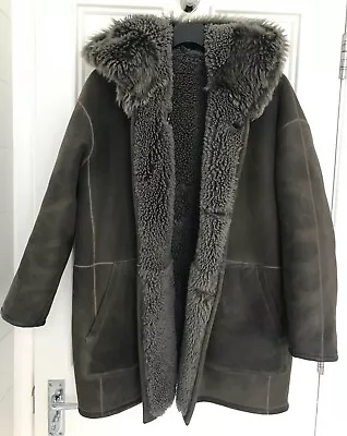 £430 • Buy Gushlow & Cole Reversible Hooded Sheepskin /Shearling Khaki Coat, Size M