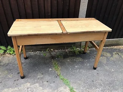 £0.99 • Buy Vintage Double School Desk