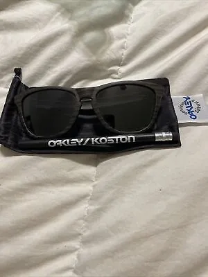 Oakley Frogskins  Eric Koston Wood Grain Grey Lens   Supreme Kaws Stpl • $399.99