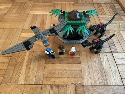 £25 • Buy Lego Studios: Jurassic Park III Raptor Rumble 1370 - Not Complete