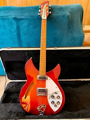 Near Mint 2007 Rickenbacker 330 Limited Edition Color Of The Year Amber Fireglo • $2499.99