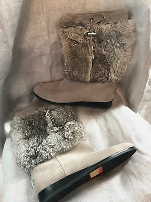 Michael Kors New Boots Womens Size 8 M Rabbit Fur Gray Suede Flat Shoes Logo • $100