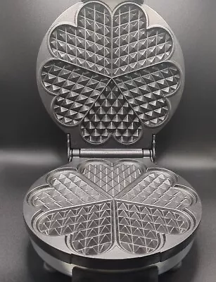 Vitantonio Premier 1600 Five Of Hearts Heart Shaped Waffle Pizzelle Maker TESTED • $40