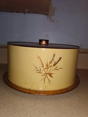 $0.99 • Buy Vintage Metal Tin Cake Carrier