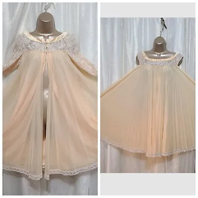 VTG S M LUCIE ANN Fancy Peignoir Nightgown Golden Peach Nylon Lace Babydoll SET  • $159.99