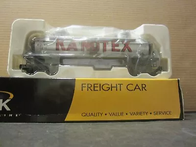 K-Line 6635-8011 Two Dome Tank Car KANOTEX Refining KOTX 8137 • $54.99