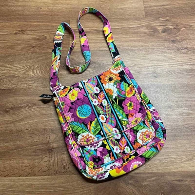 $40 • Buy Vera Bradley Va Va Bloom Mailbag Crossbody Floral Flap Snap Shoulder Bag Pink