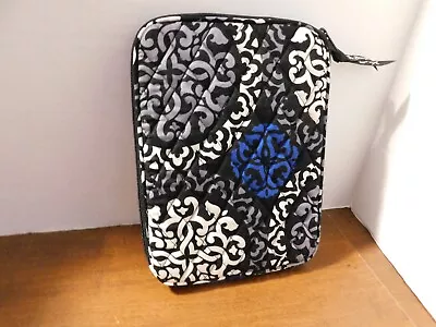 Vera Bradley Blue White Cover Sleeve Zip Pouch For IPad Or Tablet Quilted 9X7 • $13.17