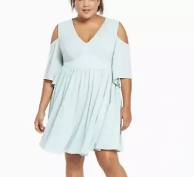 Torrid Dress Women 18 Mint Green Cold Shoulder Chiffon Flowy Lined Spring Pastel • $18.99