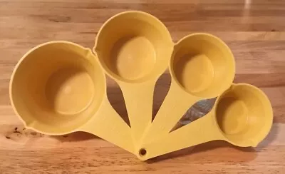 Vintage Foley Harvest Gold Measuring Cups 1/4  1/3  1/2  & 1 Cup ~Set Of 4 • $4