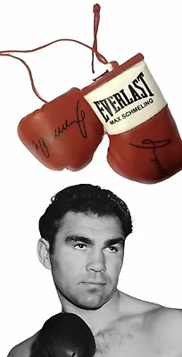 Autographed Mini Boxing Gloves Max Schmeling • $10.77