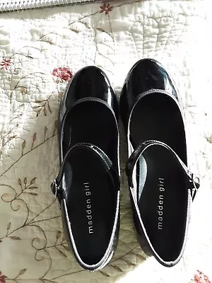 Madden Girl Women's Size 6 Black Faux Patent Leather Mary Janes • $8.57