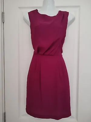 £5 • Buy Pink Purple Topshop Dress Size 6. Feature Zip. Shoulder Ruffle. Mini. Elegant 