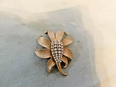 VTG Brush Gold Tone Flower W/ Seed Pearls  Brooch • $5