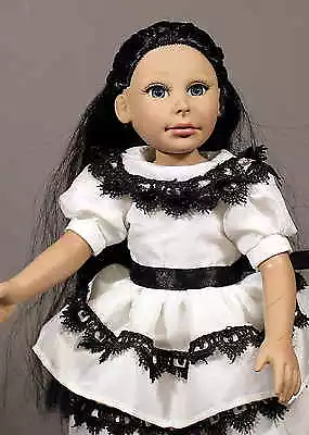 $125 • Buy Ufdc  2015 - Event Souvenir Doll - 'leeann' - Nrfb