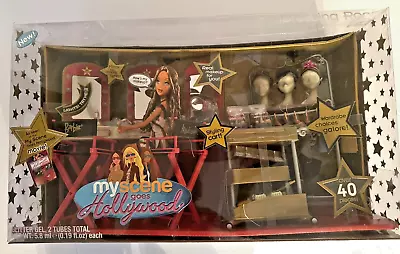 Barbie My Scene Goes Hollywood Dressing Room Play Set Light Up Mirror 2005 • $239