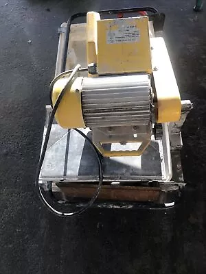 QEP 2HP  10IN  Wet TILE SAW • $270