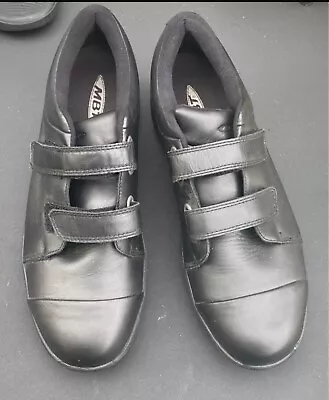 Woman’s MBT Black Leather Shoes Sneakers 10-10.5 • $39.98