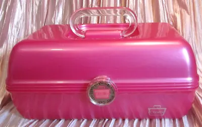 $45 • Buy MINT Vintage 90s Caboodles Hot Pink Pearl Makeup Mirror Storage Train Case 2622