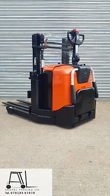 £3250 • Buy 2009 Bt (toyota) Spe125 Double Pallet Stacker Electric Forklift Truck Great Con 