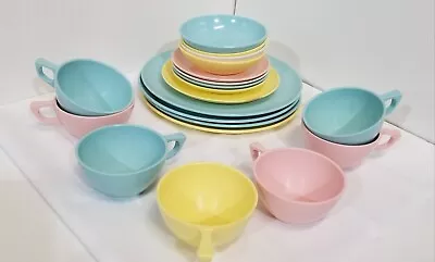 Vintage Melmac Mar-Crest Dinnerware - 21 Pieces In Various Pastel Shades  • $39.99