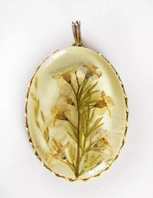 Large Vintage Lucite Real Flower Pendant • $19.99