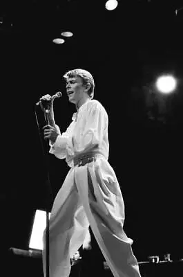 David Bowie At NHK HALL 1978 The Low & Heroes Tour Tokyo OLD PHOTO 16 • $9