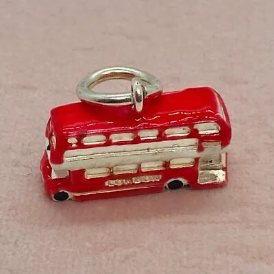 London Bus Silver Charm • £50