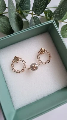 £8 • Buy 18k Gold Plated Set Ring Size US 6