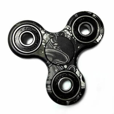 🇬🇧 Black Fidget Hand/Finger Spinner Tri Bearing For Kids/Adult🇬🇧 • £4.90