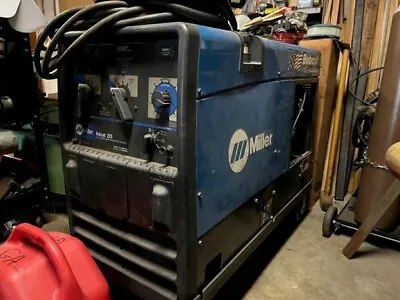 Miller Bobcat 225 Welder • $4500