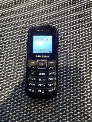 *USED* Samsung GT-E1200i - Black (Unlocked) Mobile Phone • £7.99