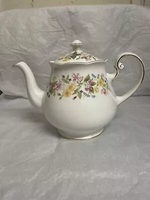 Pretty Vintage Colclough Bone China Floral Hedgerow Pattern Teapot • £35