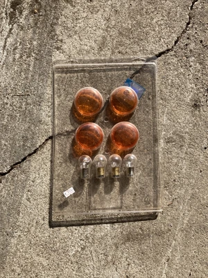 $30 • Buy Harley VROD Bulbs And Bulb Covers Amber
