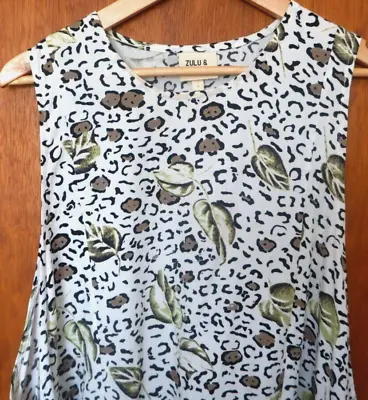 Zulu & Zephyr A Line Printed Rayon Top - Sleeveless Size 6 • $28.66