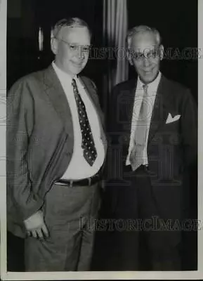 1936 Press Photo Governor Alf Landon Of Kansas Poses With W.T. Grant Of Missouri • $19.99