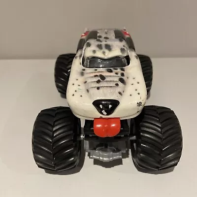 Hot Wheels Monster Jam Truck MONSTER MUTT DALMATIAN 1:24 Scale 2015 • $19.99