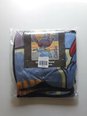 $35.99 • Buy Disney Lilo & Stitch Chillin' Throw Blanket 50  X 60  (127cm). Brand New