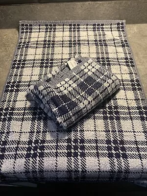 2 X LUXE HABITAT BLUE & WHITE CHECK HAND TOWELS  100% COTTON 26 X 18  • £16.99