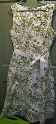 Vintage Robbie Bee Women's White & Green Floral Sleeveless Sheath Dress Size 12 • $34.99