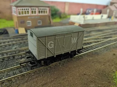 LIMA TRAINS MODEL RAILWAYS 5605 G.W.R. 12 Ton Box Wagon 00 GAUGE SCALE 1:76 • £6.12