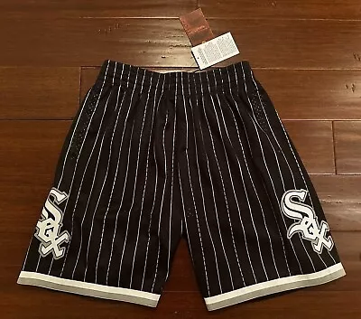 NWT Mitchell & Ness Chicago White Sox Black Gray Pinstripe Shorts Mens LARGE NEW • $34.95