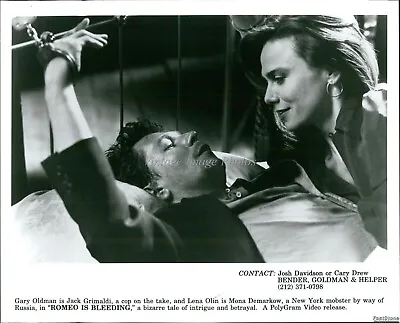 1994 Actor Gary Oldman Lena Olin Romeo Is Bleeding Mobster 8X10 Vintage Photo • $24.99